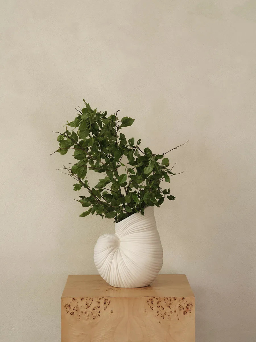 Shell Vase fra Ferm Living - 2 - Jacobsen Plus