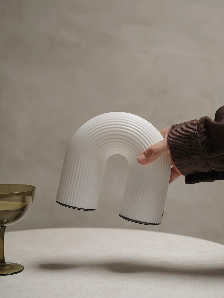 Vuelta Portable Lamp fra Ferm Living - 4 - Jacobsen Plus