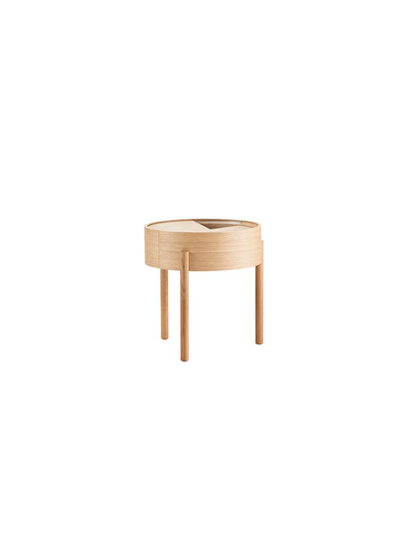 Arc Side Table fra Woud - White pigmented oak - Jacobsen Plus