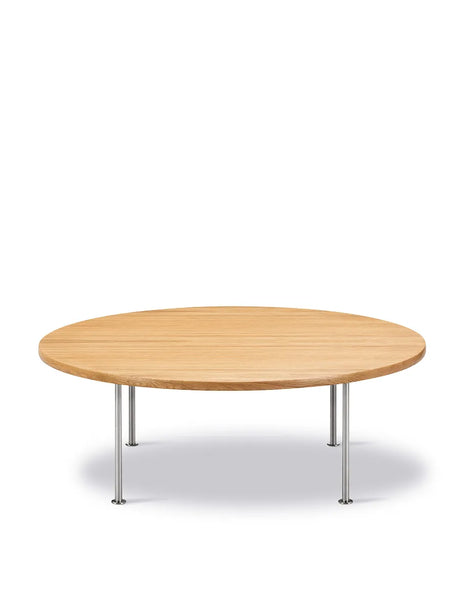 Wegner Ox Table fra Fredericia Furniture - Ø120 cm / Eg - oliebehandlet / H: 41 cm - Jacobsen Plus