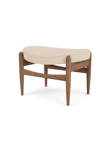 Elizabeth Ottoman fra Audo Copenhagen - Valnød - Hallingdal 65 200 - Jacobsen Plus