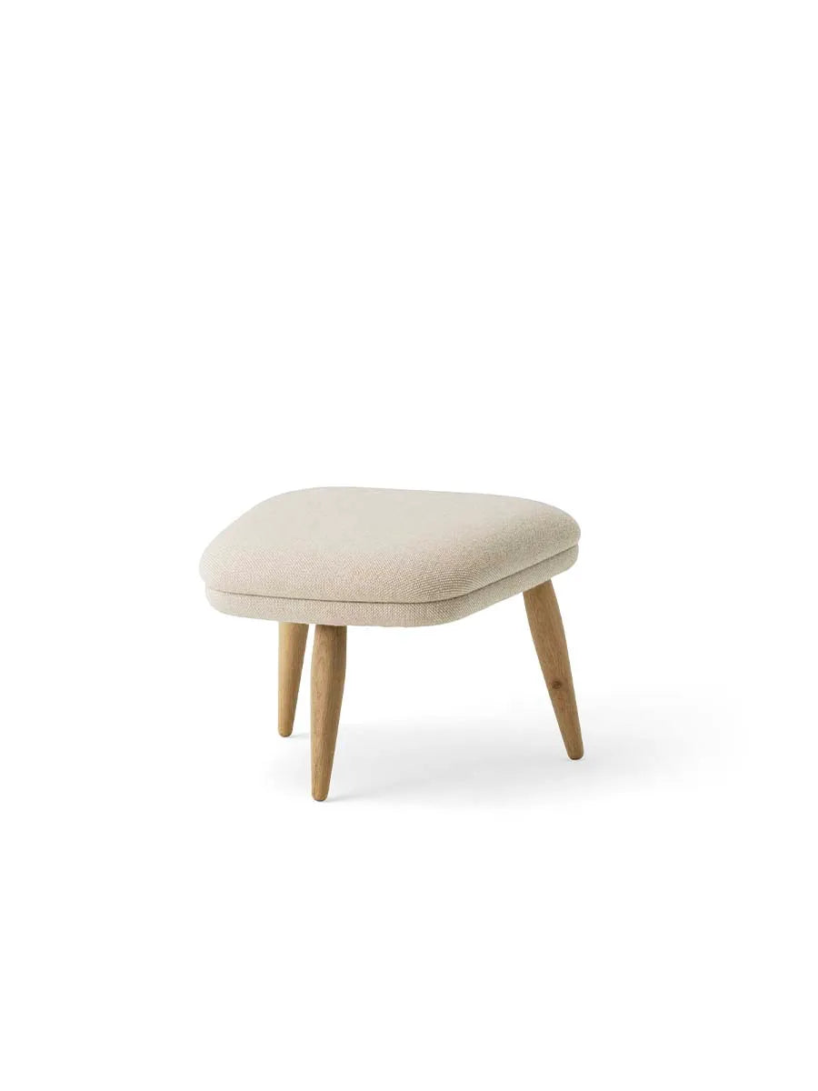 Oda Ottoman fra Audo Copenhagen - Eg - Hallingdal 65 200 - Jacobsen Plus