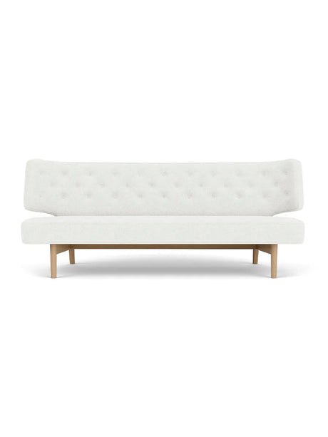 Radiohus Sofa P2 fra Audo Copenhagen - Eg - Hallingdal 65 110 - Jacobsen Plus