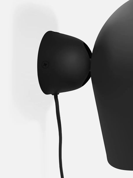 Kuppi Wall Lamp fra Woud - 2 - Jacobsen Plus