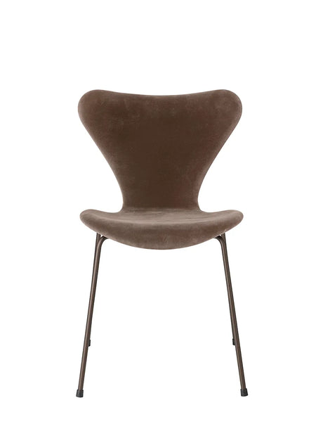 3107 Stol, fuldpolstret velour af Arne Jacobsen - Grey brown - Jacobsen Plus