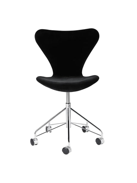 3117 Serie 7 Kontorstol af Arne Jacobsen - Fuldpolstret / Belfast (velour) / Night black - Jacobsen Plus