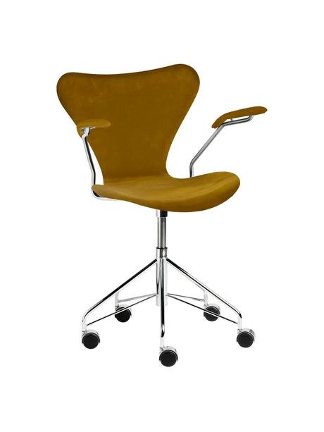 3217 Serie 7 Kontorstol af Arne Jacobsen - Fuldpolstret / Belfast (velour) / Soft ochre - Jacobsen Plus