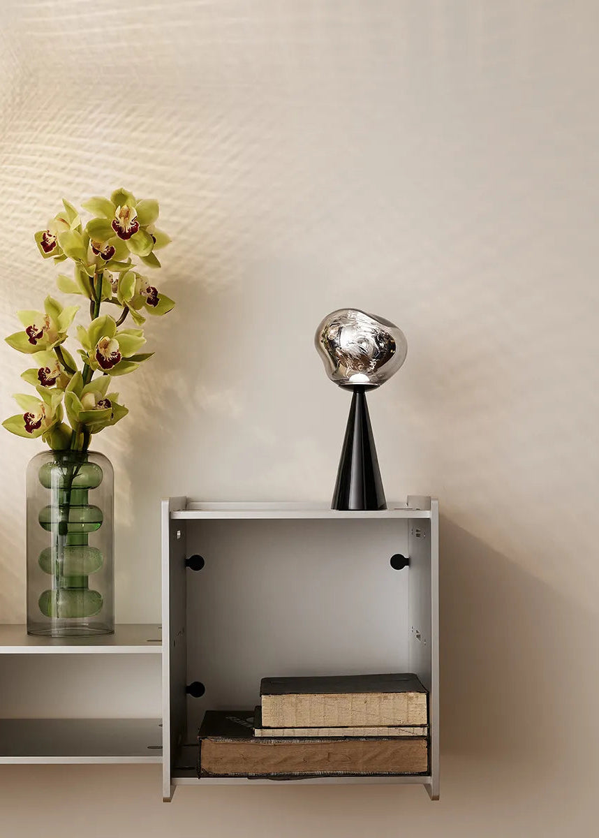 Melt Portable Bordlampe, black fra Tom Dixon - 2 - Jacobsen Plus