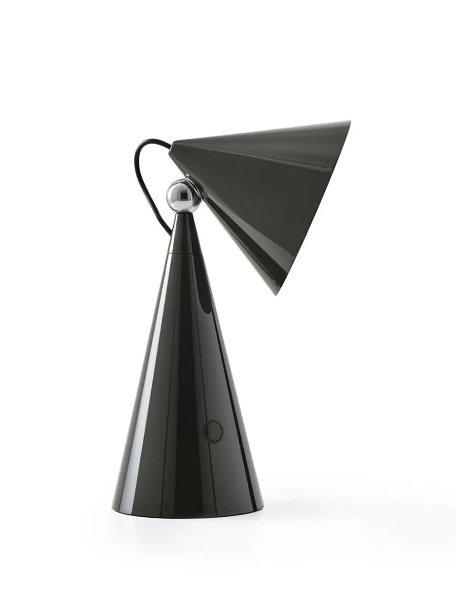 Pose Portable Bordlampe fra Tom Dixon - Kelp - Jacobsen Plus