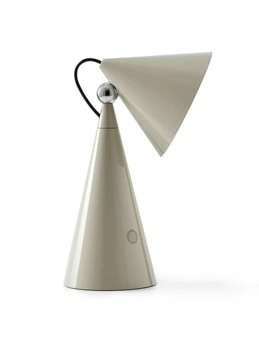Pose Portable Bordlampe fra Tom Dixon - 1 - Jacobsen Plus