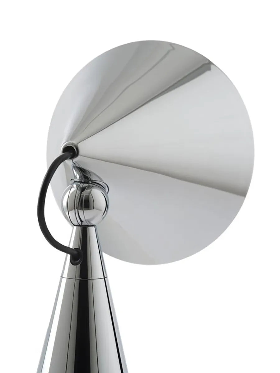 Pose Portable Bordlampe fra Tom Dixon - 38 - Jacobsen Plus