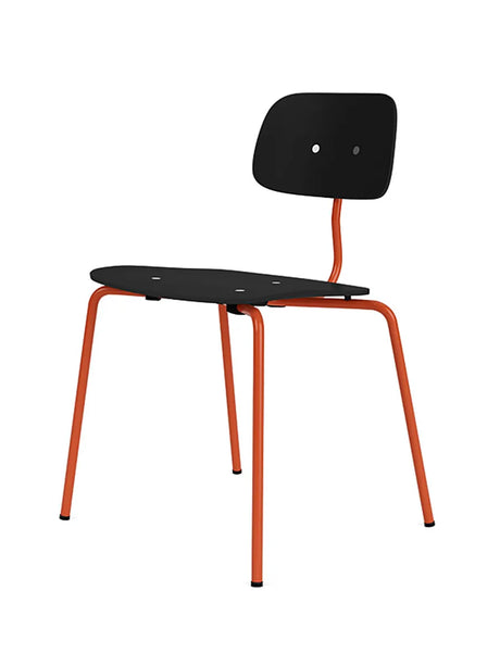 Kevi 2060 stol i sort lak fra Montana - 162 Hokkaido - Jacobsen Plus