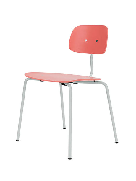 Kevi 2060 stol i Rhubarb fra Montana - 156 Oyster - Jacobsen Plus