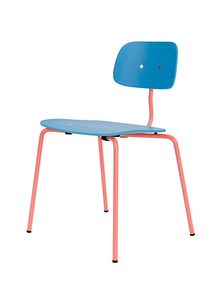 Kevi 2060 stol i Azure fra Montana - 151 Rhubarb - Jacobsen Plus