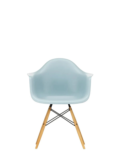 Eames Plastic Armchair DAW, ahorntræ fra Vitra - Ice grey - Jacobsen Plus