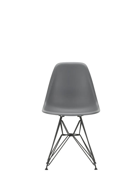 Eames Plastic Side Chair DSR, sort pulverlakeret fra Vitra - Granite grey - Jacobsen Plus