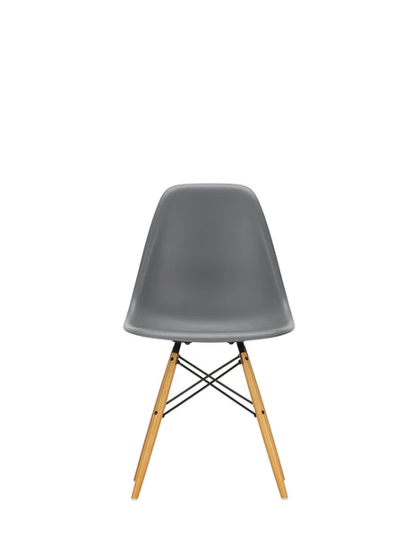 Eames Plastic Side Chair DSW, ahorntræ fra Vitra - Granite grey - Jacobsen Plus