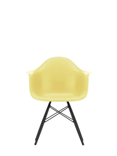 Eames Plastic Armchair DAW, sortlakeret ahorntræ fra Vitra - Citron - Jacobsen Plus