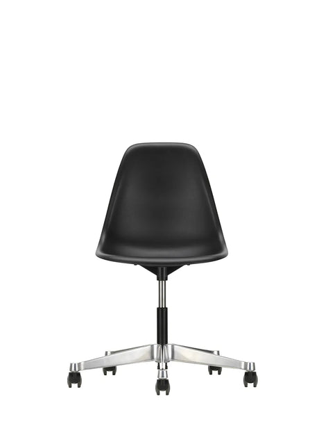 Eames Plastic Side Chair PSCC fra Vitra - Deep black - Jacobsen Plus