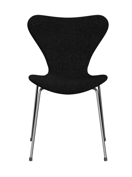 3107 Serie 7, fuldpolstret af Arne Jacobsen - Hallingdal / 180 Charcoal - Jacobsen Plus