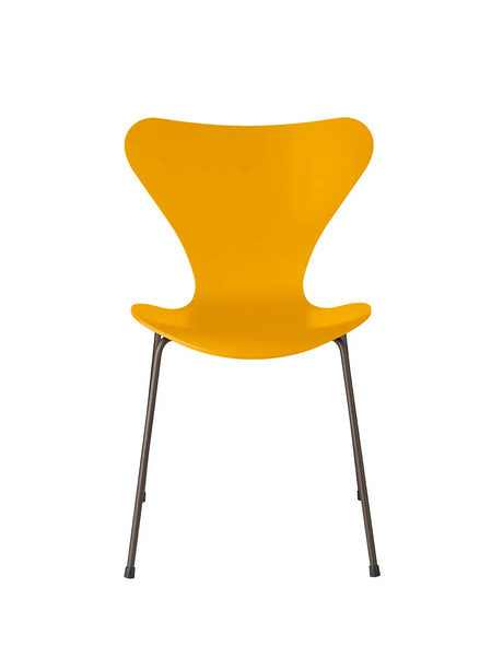 3107 Serie 7 stol lakeret af Arne Jacobsen - True Yellow / Brown Bronze - Jacobsen Plus