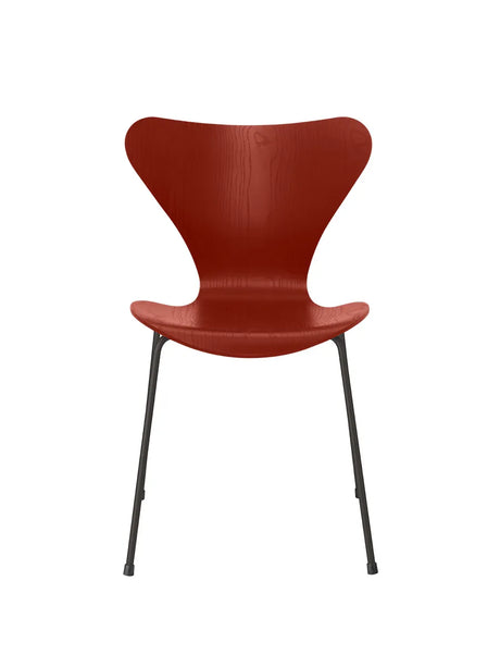 3107 Serie 7 stol i farvet ask af Arne Jacobsen - Venetian Red / Warm Graphite - Jacobsen Plus