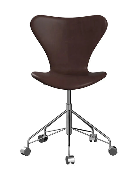 3117 Serie 7 Kontorstol af Arne Jacobsen - Fuldpolstret / Embrace læder / Chokolade - Jacobsen Plus