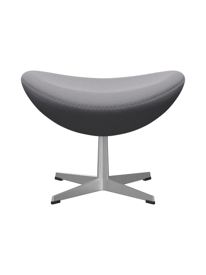 3127 Fodskammel til Ægget af Arne Jacobsen stofgr. 1