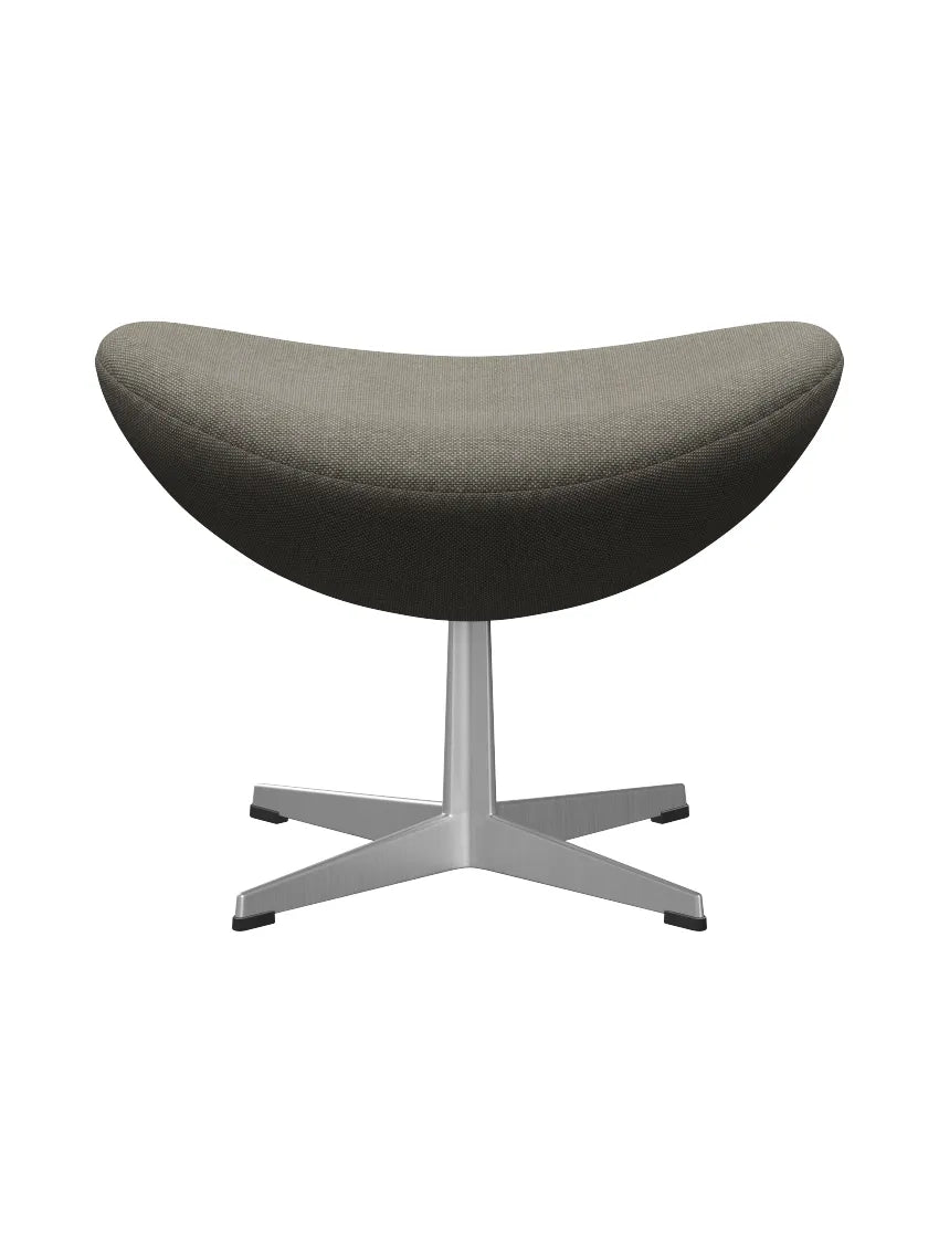 3127 Fodskammel til Ægget af Arne Jacobsen stofgr. 2