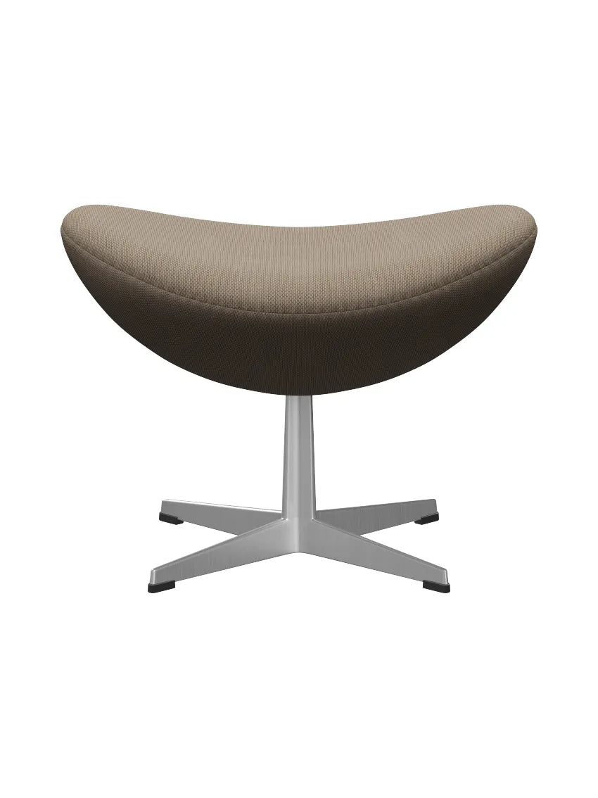 3127 Fodskammel til Ægget af Arne Jacobsen stofgr. 2