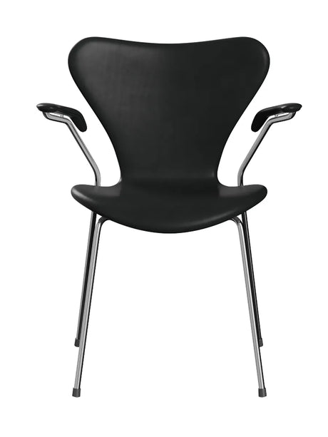 3207 Serie 7 Armstol af Arne Jacobsen - Fuldpolstret / Grace læder / Sort - Jacobsen Plus