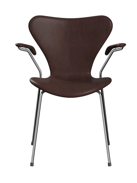 3207 Serie 7 Armstol af Arne Jacobsen - Fuldpolstret / Embrace læder / Chokolade - Jacobsen Plus
