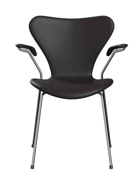 3207 Serie 7 Armstol af Arne Jacobsen - Fuldpolstret / Soft læder / Sort-brun - Jacobsen Plus