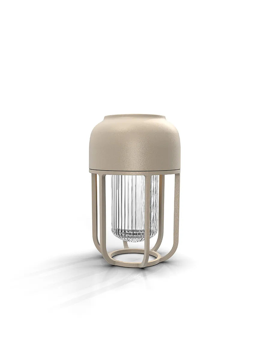 LIGHT No.1 Portable Outdoor Lamp fra Houe - Beige - Jacobsen Plus