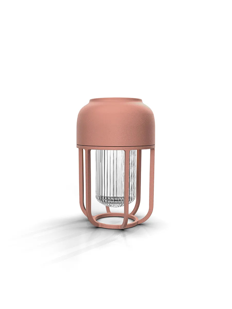 LIGHT No.1 Portable Outdoor Lamp fra Houe - Powder - Jacobsen Plus