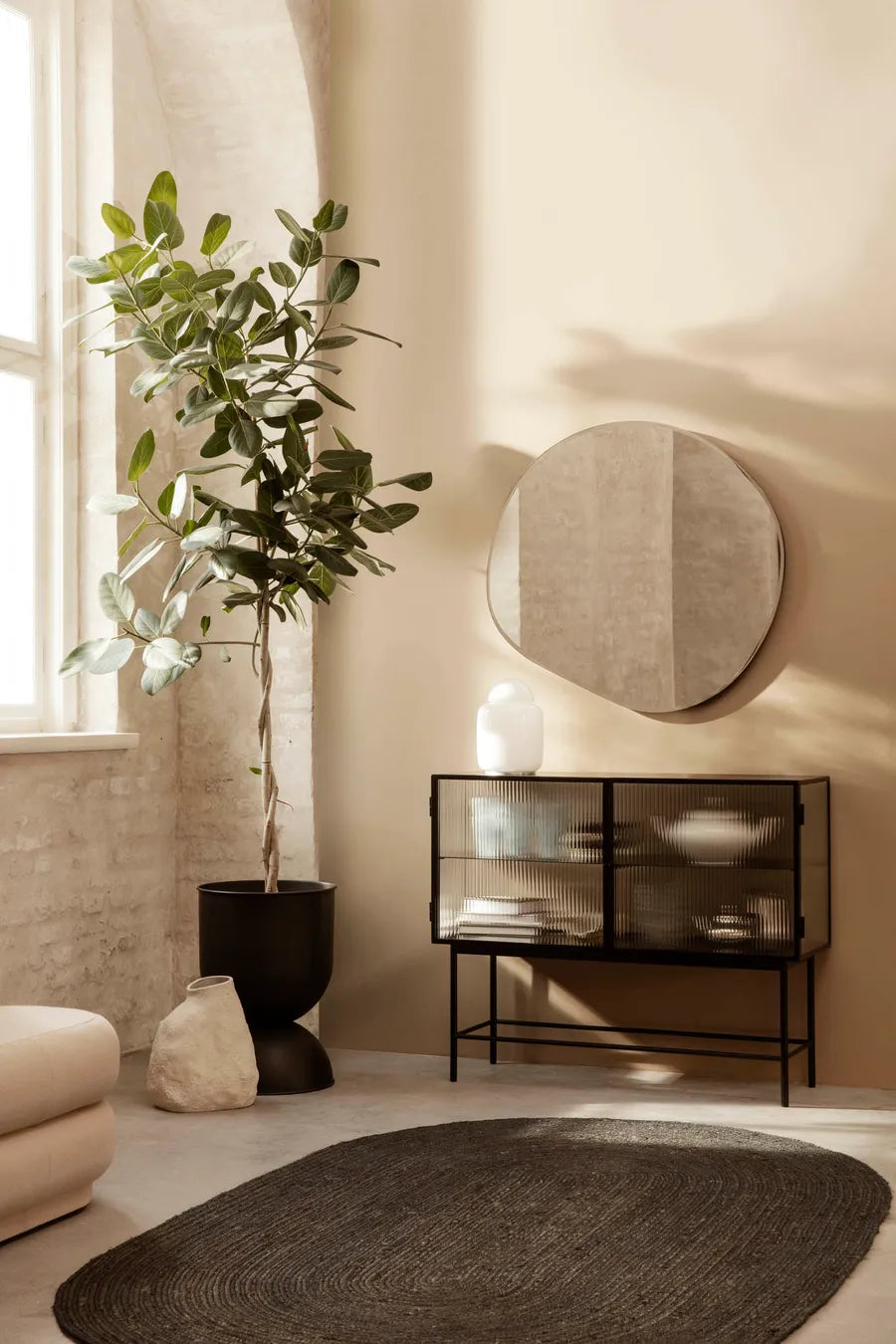Pond Mirror XL, Brass fra Ferm Living