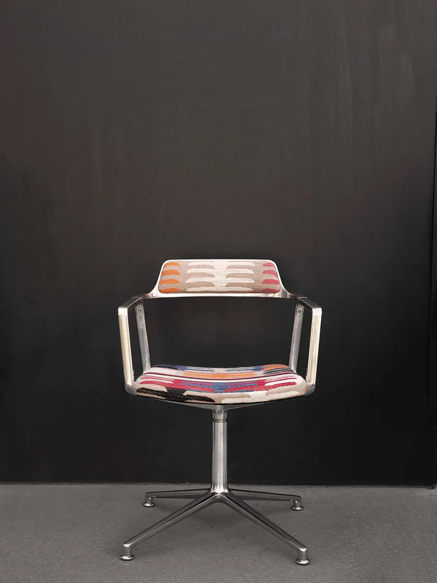 VIPP452 Swivel Chair, todos santos fra Vipp