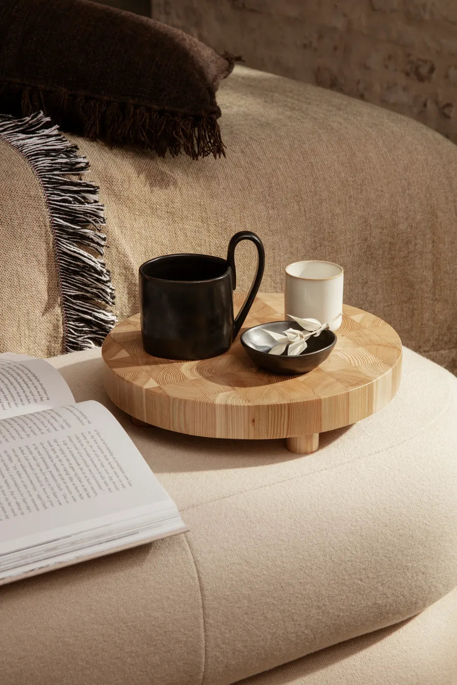 Chess Cutting Board Round fra Ferm Living