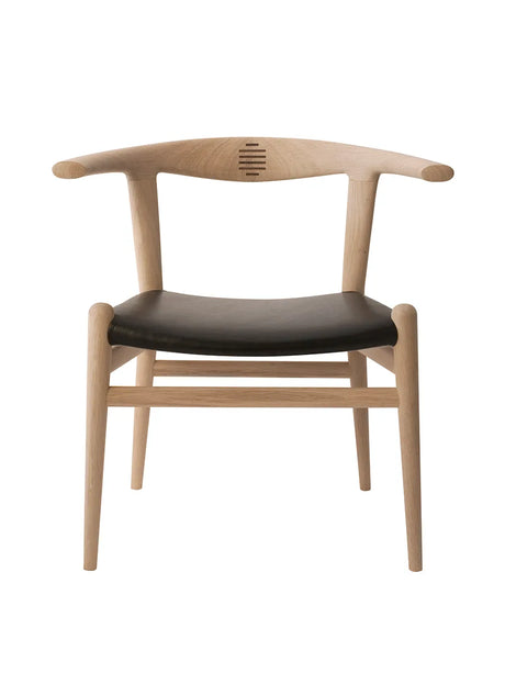 PP518 Tyrestol m. polstret sæde af Hans J. Wegner - 1 - Jacobsen Plus