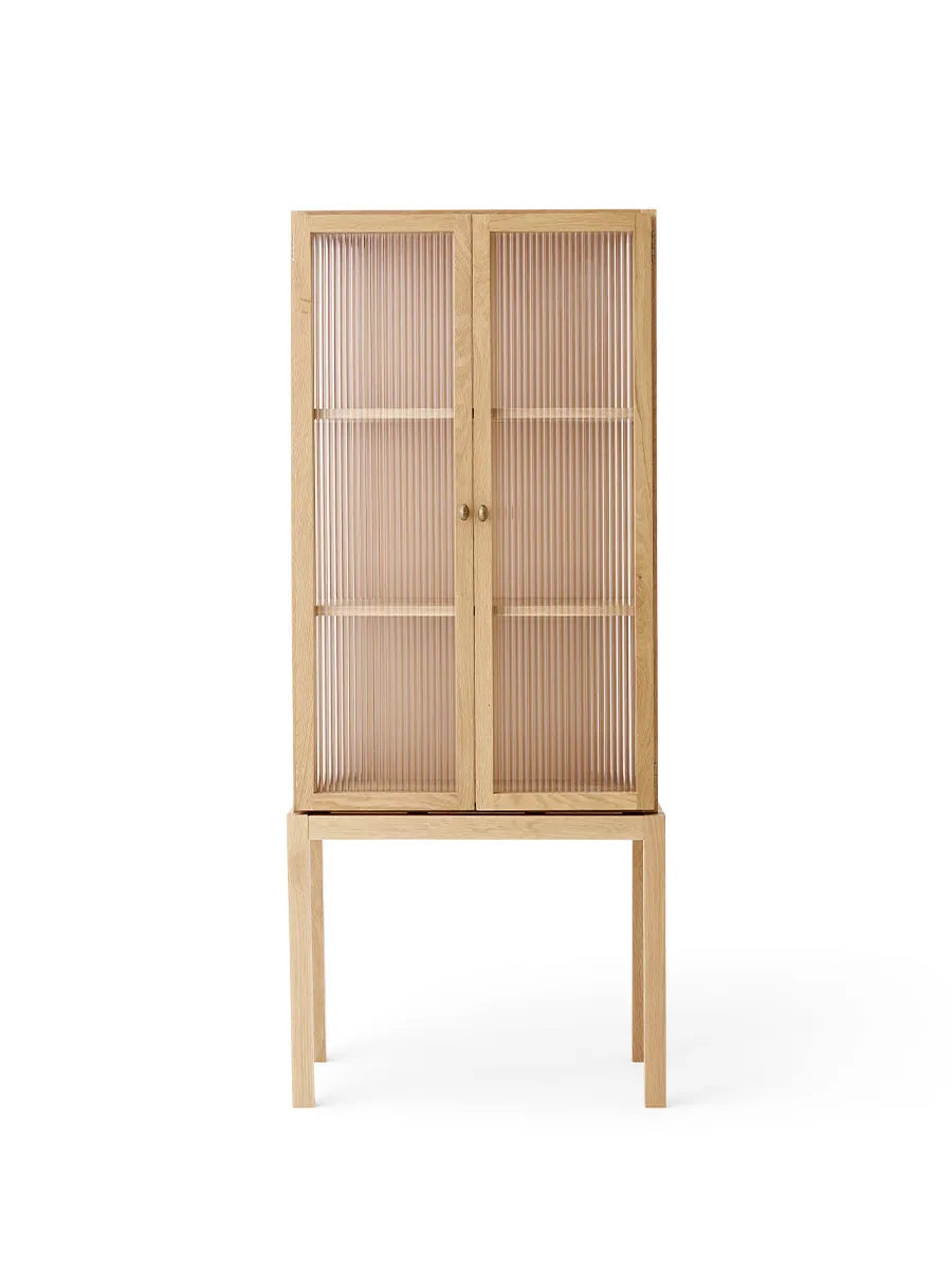 Curiosity Cabinet, high fra Audo Copenhagen - 1 - Jacobsen Plus