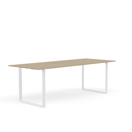 70/70 Bord fra Muuto - 225 x 90 cm / Solid Oak White - Jacobsen Plus