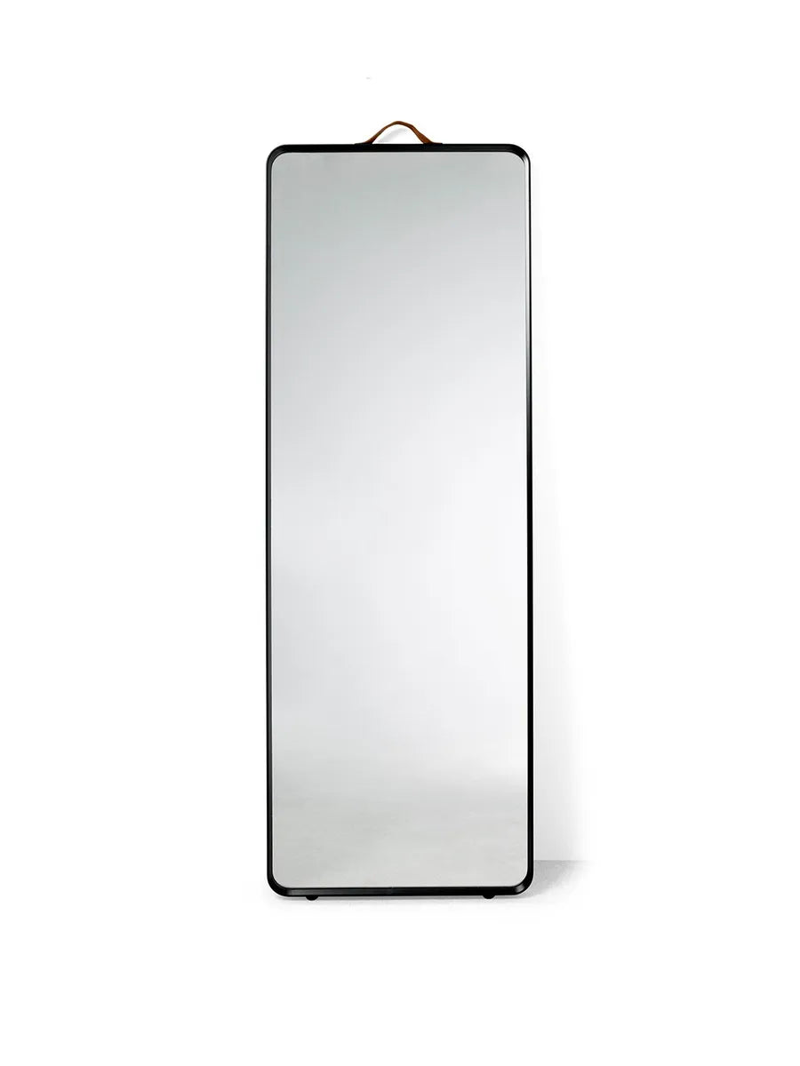 Norm Floor Mirror fra Audo Copenhagen - 1 - Jacobsen Plus