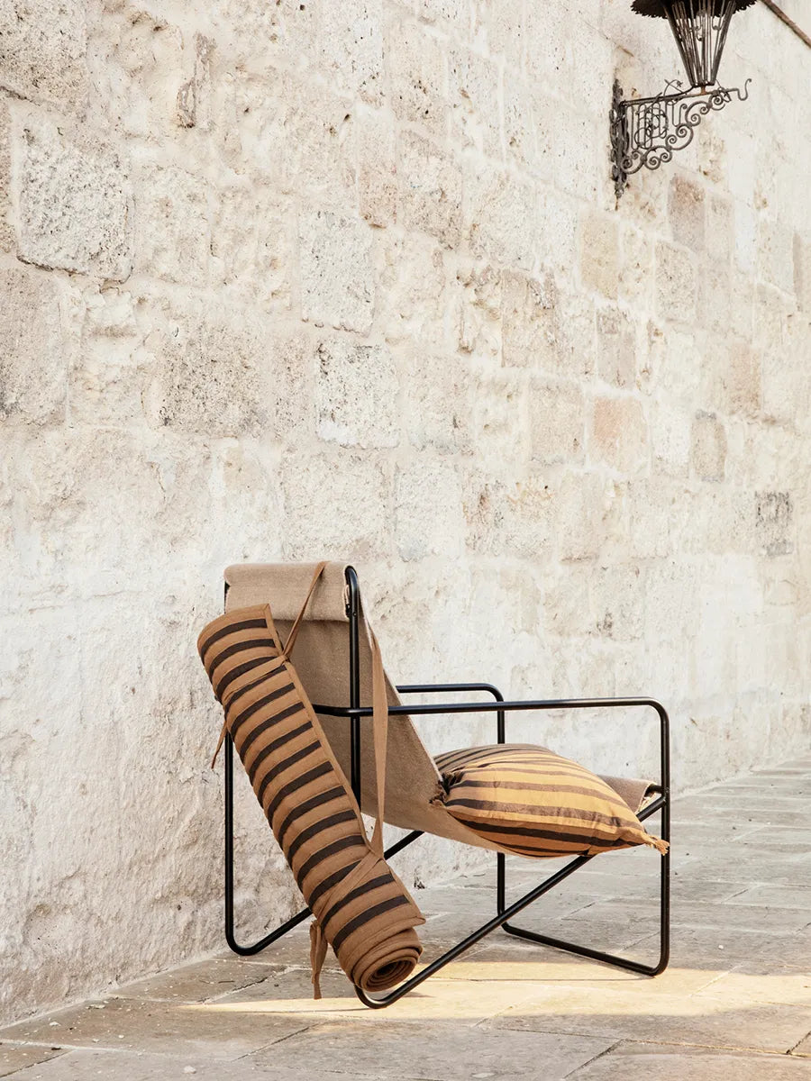 Desert Lounge Chair, sort fra Ferm Living