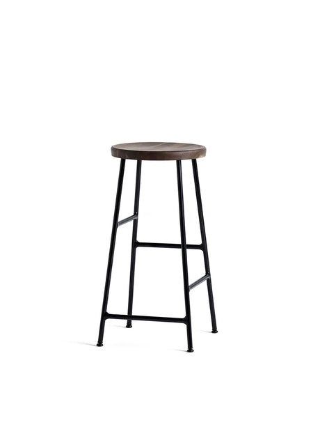 Cornet Barstol fra Hay - Low / Smoked oak / Soft black powder coated steel - Jacobsen Plus