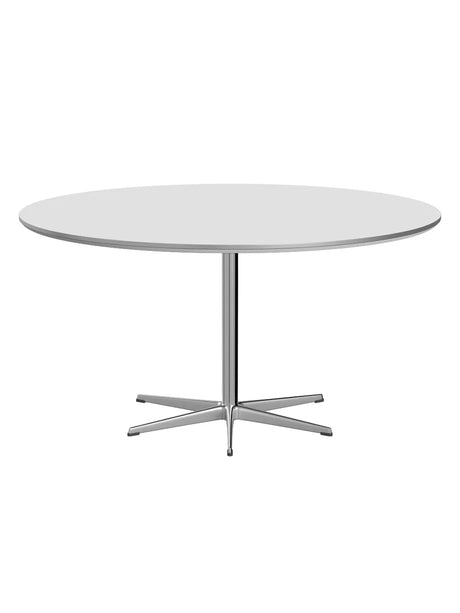 Piet Hein A826 Spisebord, Ø145 cm fra Fritz Hansen - Hvid laminat m. alukant - Jacobsen Plus
