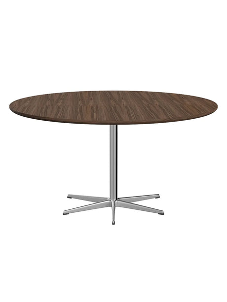 Piet Hein A826 Spisebord, Ø145 cm fra Fritz Hansen - Valnød finér m. finérkant - Jacobsen Plus