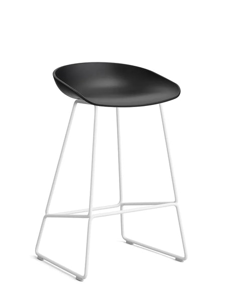 About a Stool AAS38 fra Hay - Lav - B 47 x D 45 x H 65-76 cm / Sort / Hvid pulverlakeret stål - Jacobsen Plus
