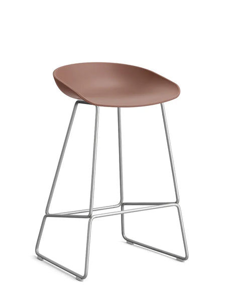 About a Stool AAS38 fra Hay - Lav - B 47 x D 45 x H 65-76 cm / Soft Brick / Rustfrit stål - Jacobsen Plus