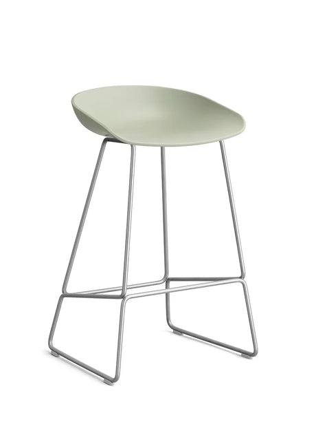 About a Stool AAS38 fra Hay - Lav - B 47 x D 45 x H 65-76 cm / Pastel green / Rustfrit stål - Jacobsen Plus