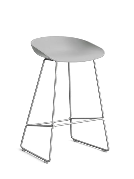 About a Stool AAS38 fra Hay - Lav - B 47 x D 45 x H 65-76 cm / Concrete grey / Rustfrit stål - Jacobsen Plus